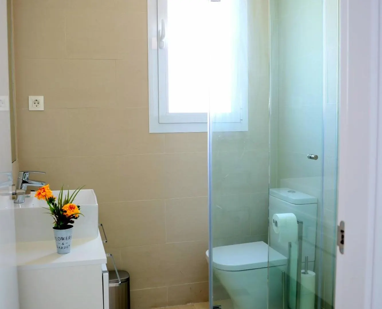 Modern Three Bedroom Apart- 6 Pools- Gym -Sun 482 Estepona