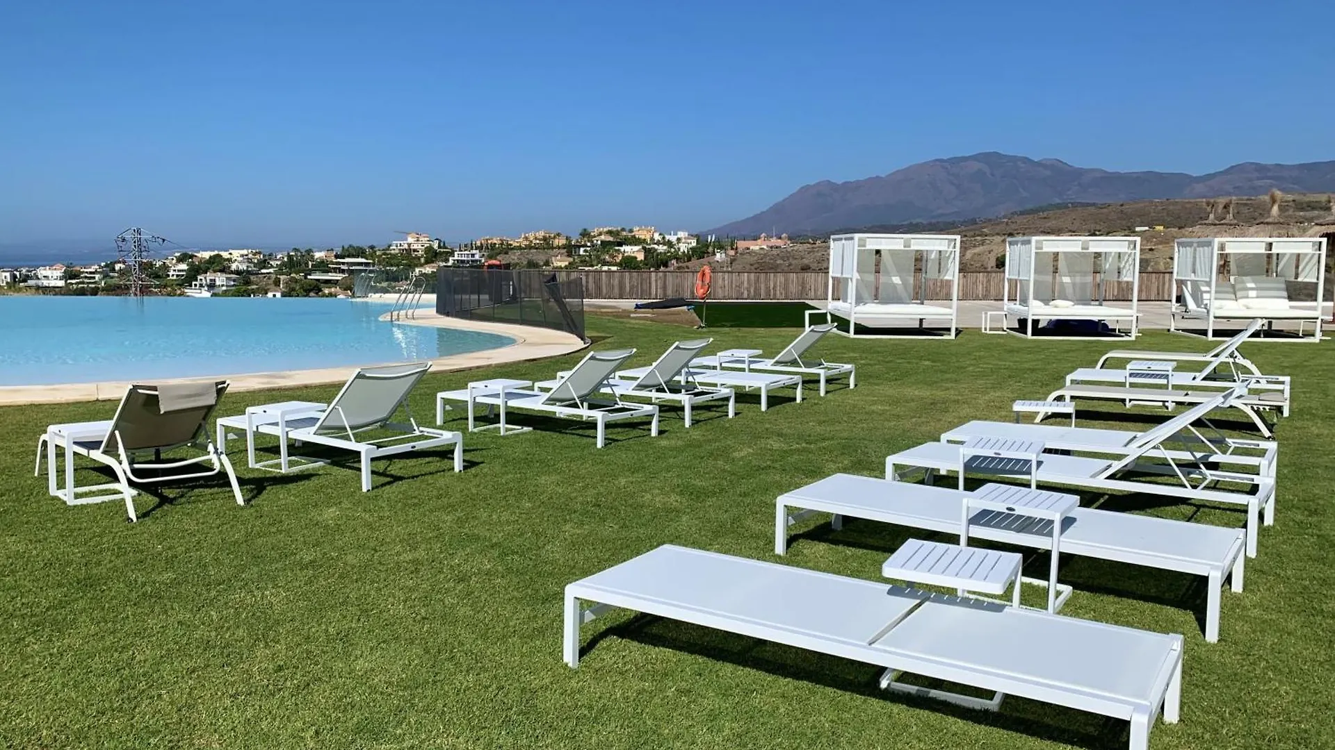 Modern Three Bedroom Apart- 6 Pools- Gym -Sun 482 Estepona 0*,  Spain